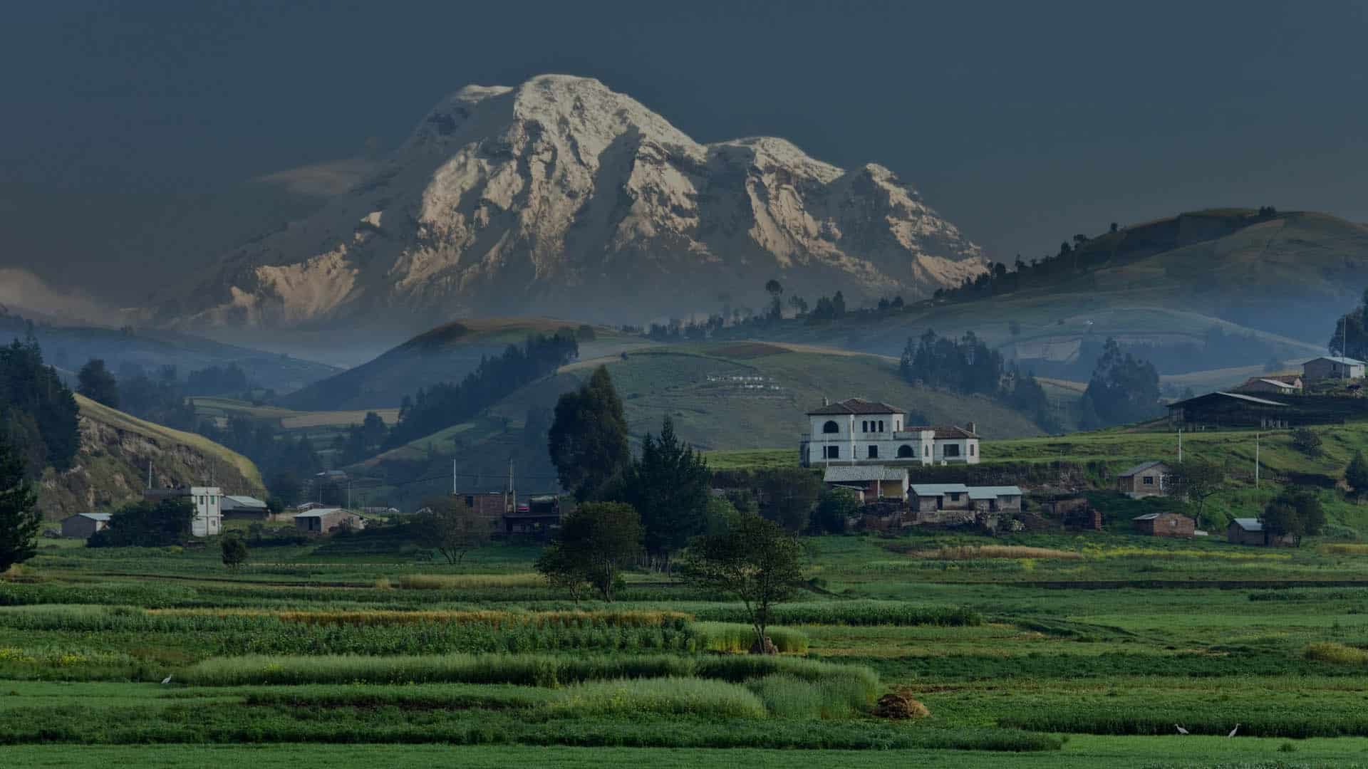 Image of ancient stone ruins high in the Peruvian Andes